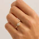 Refined Silver Ring with Sparkling Detail - Perla Aura