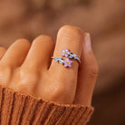 Chic Adjustable Flower Ring in White Gold - Perla Aura