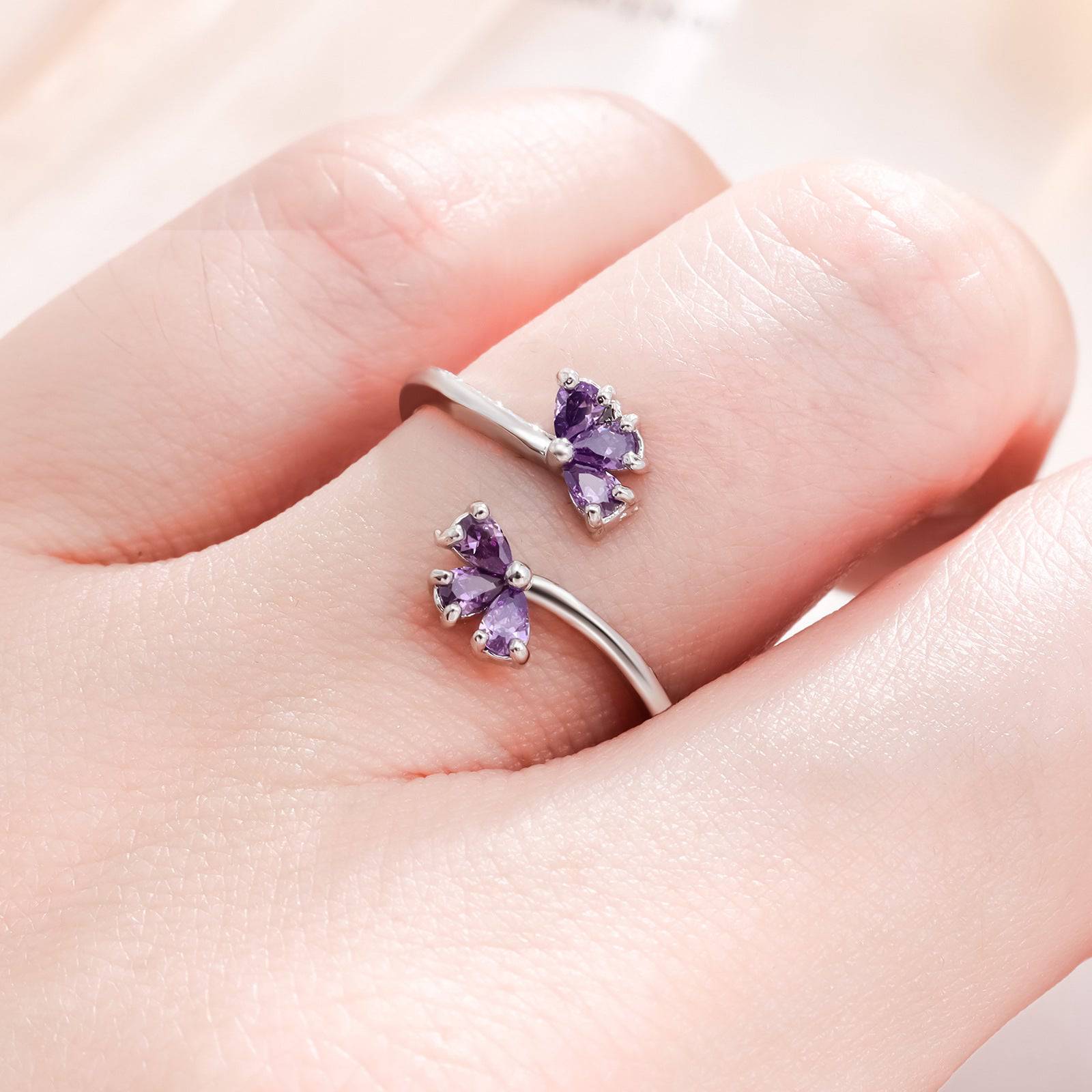 Elegant Adjustable Ring - Purple Petal Design - Perla Aura