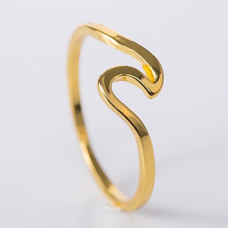 Sea Wave Stainless Steel Ring - Fashionable Ocean Surf Design Jewelry for Women - Perla Aura